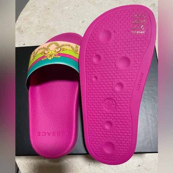 Versace, Sandals Shoes, kids, Size 29-30 (12C US) - Picture 4 of 5